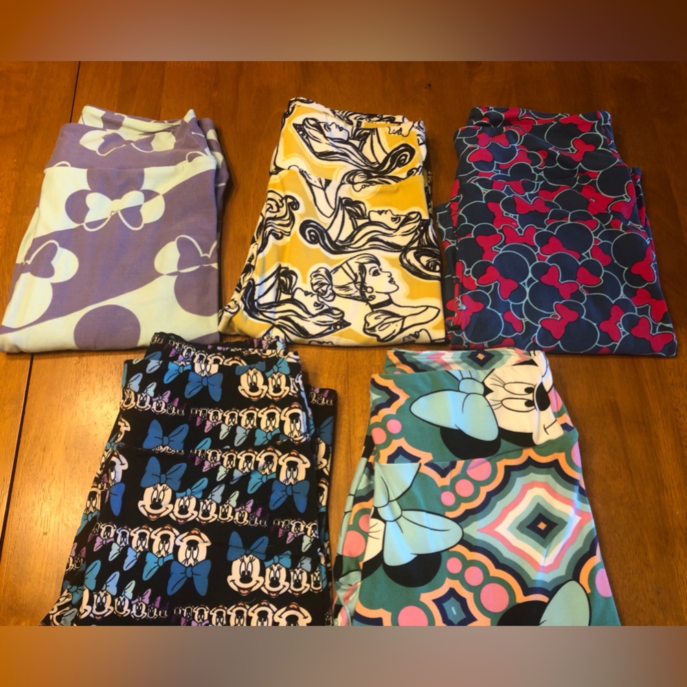 DISNEY lularoe one sized leggings